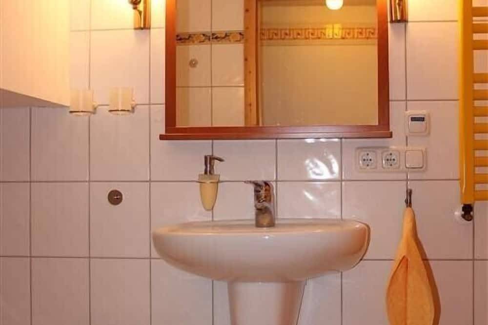 Denkmalgeschützes Ferienhäuschen mit individuellem Flair in Pilsum, Krummhörn