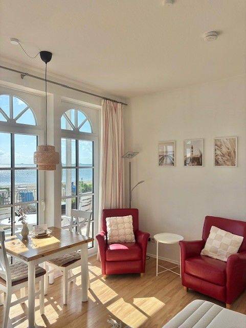 Ganze Wohnung, Nordland Appartments - Wohnung Gröde - Direkt am Meer, näher dran geht nicht! in Wyk auf Föhr (Stadt), Wyk auf Föhr
