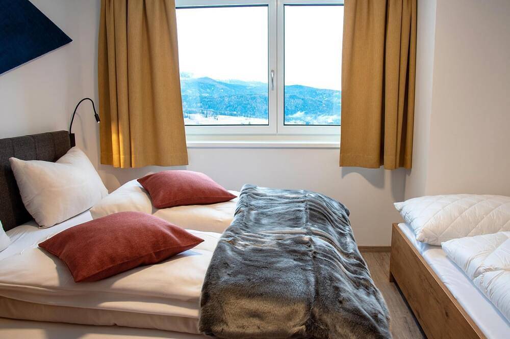 Ganze Wohnung, Exquisites Apartment mit Sauna an der Piste in Weißpriach, Bundesland Salzburg