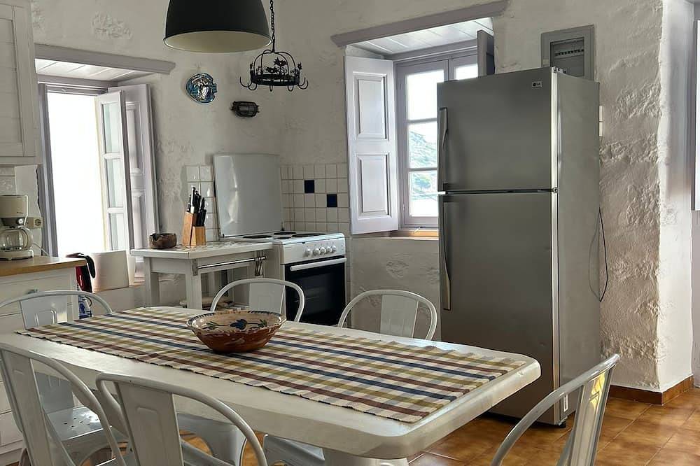 Cozy house close to the beach in Skala (Patmos), Dodecanese