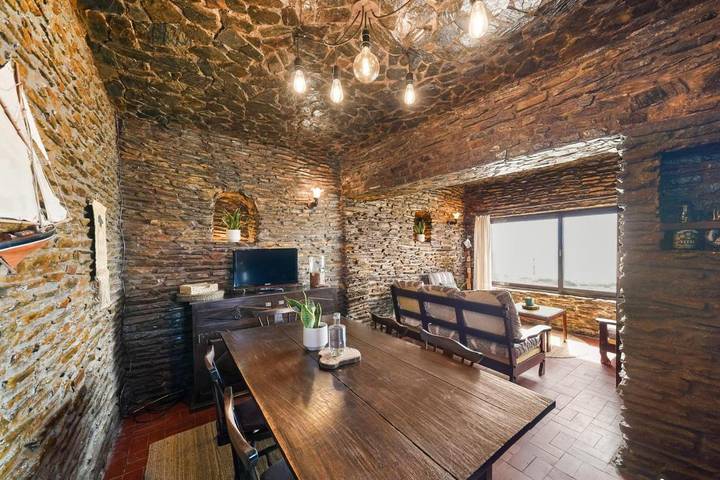 Gîte pour 6 personnes, avec terrasse à Apúlia - 4