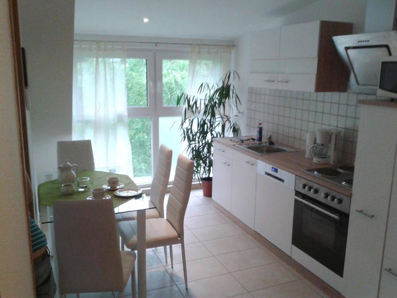 Ganze Wohnung, Three-Bedroom Apartment in Neunkirchen, Saarland
