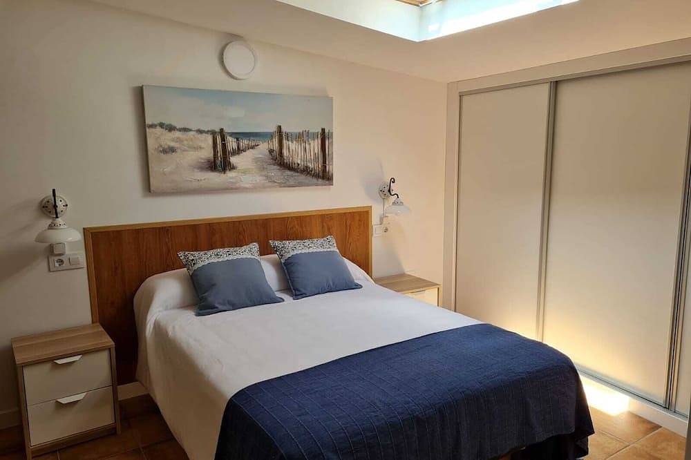 Preciosa Casa a 300 Metros de la Playa in O Grove, Rías Baixas