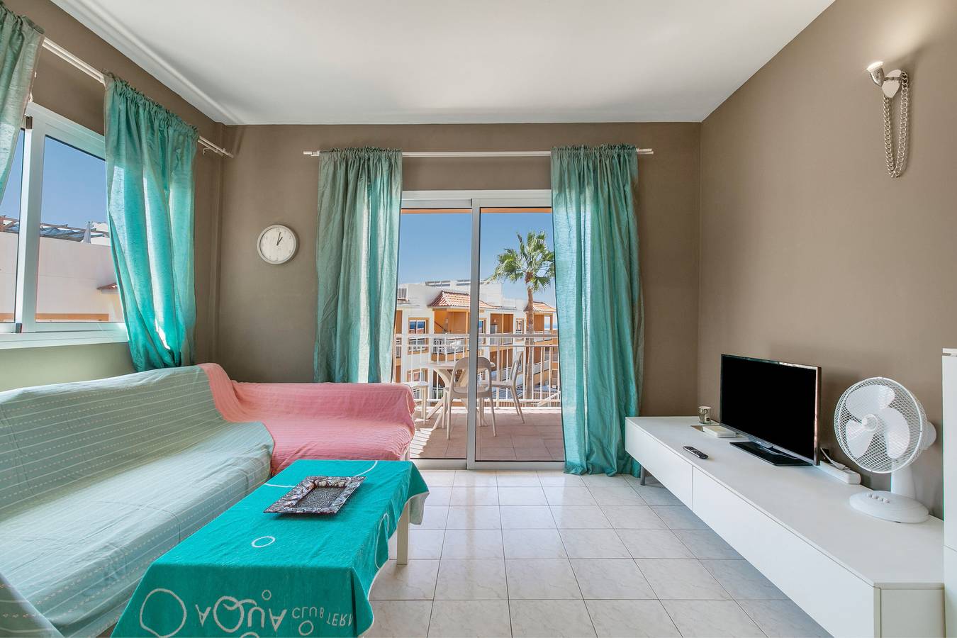 Ganze Wohnung, Penthouse 'Callao Penthouse' für Urlaub mit Balkon und Wlan in Callao Salvaje, Adeje
