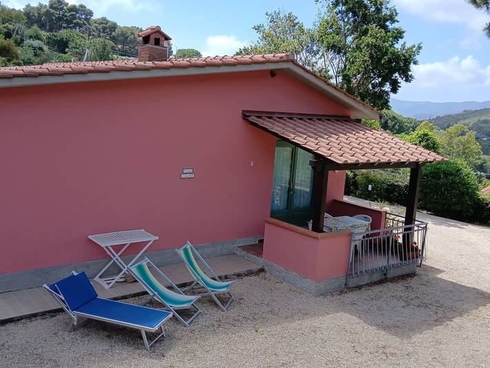 Apartamento entero, Acogedor apartamento junto a la playa cerca de Lido di Capoliveri: rutas de senderismo y ciclismo en los alrededores in Capoliveri, Archipiélago Toscano