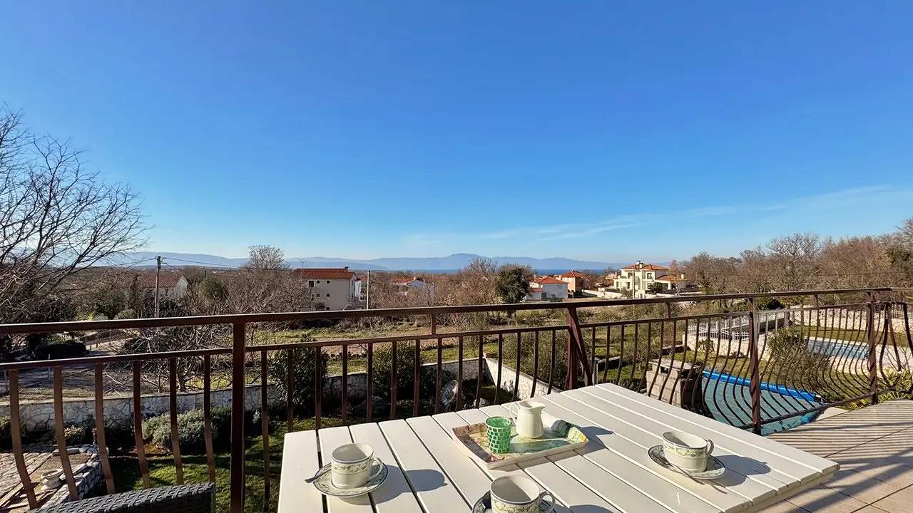 Ganze Ferienwohnung, Ferienwohnung für 4 Personen (80 m²) in Malinska in Malinska-Dubašnica, Krk