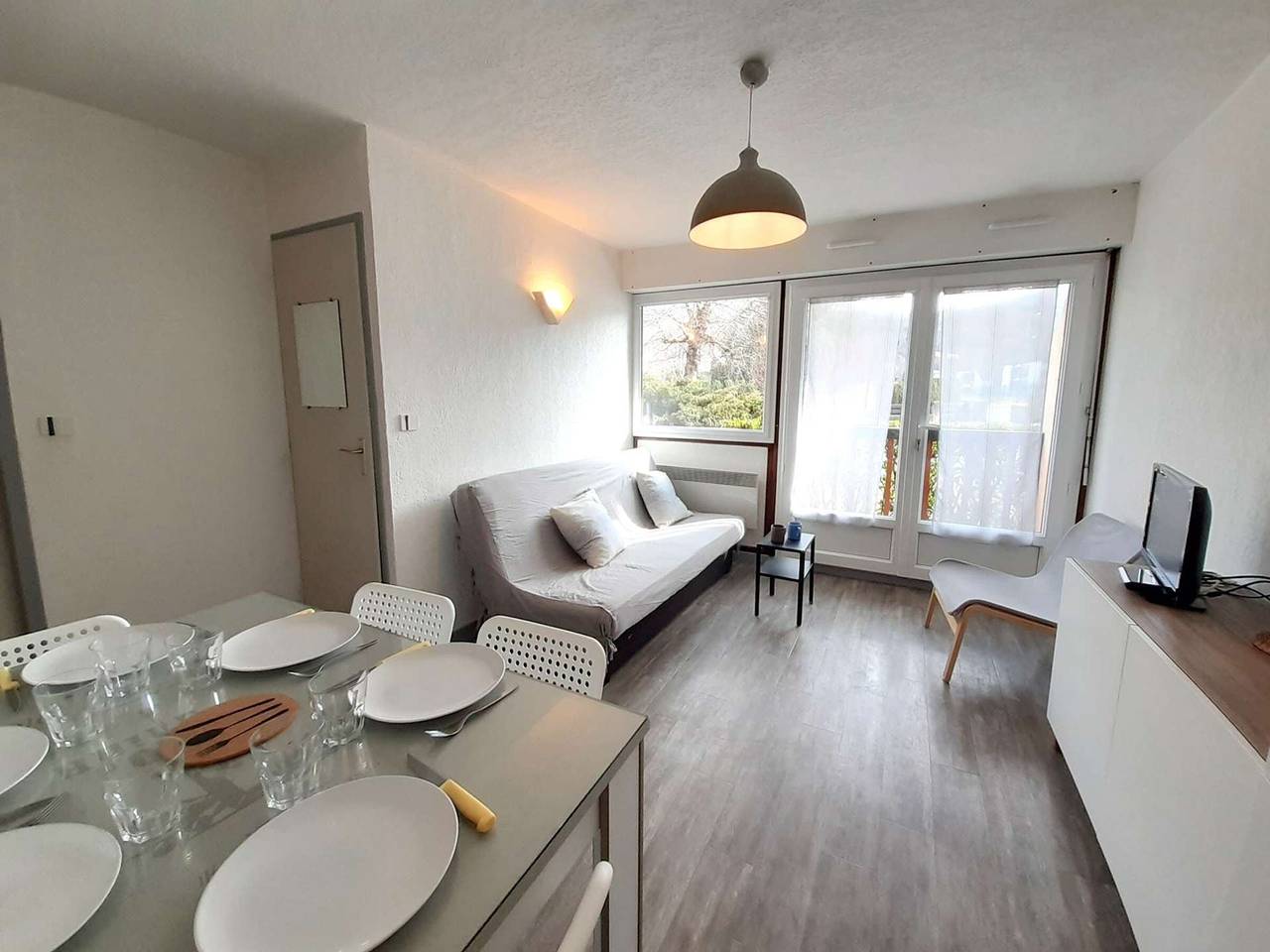 Appartement entier, Appartement T2 cabine pour 4 pers avec balcon, parking, sauna & jacuzzi - St Lary Soulan in Vignec, Parc national des Pyrénées