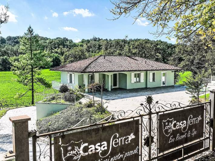 Casa vacanza per 10 persone, con piscina ad Asti (Comune)