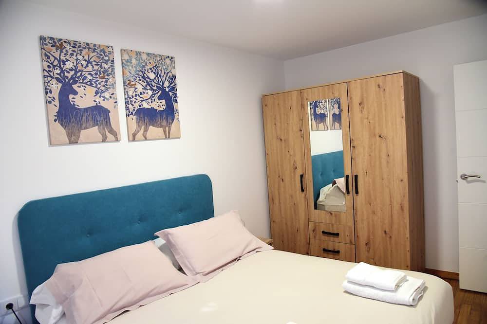 Entire apartment, Renovated Apartment|Centrally located|wifi in Noia, Rías Baixas