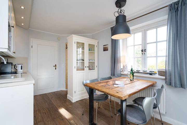 Ferienwohnung für 4 Personen, mit Terrasse und Garten sowie Ausblick in Rantum - 2