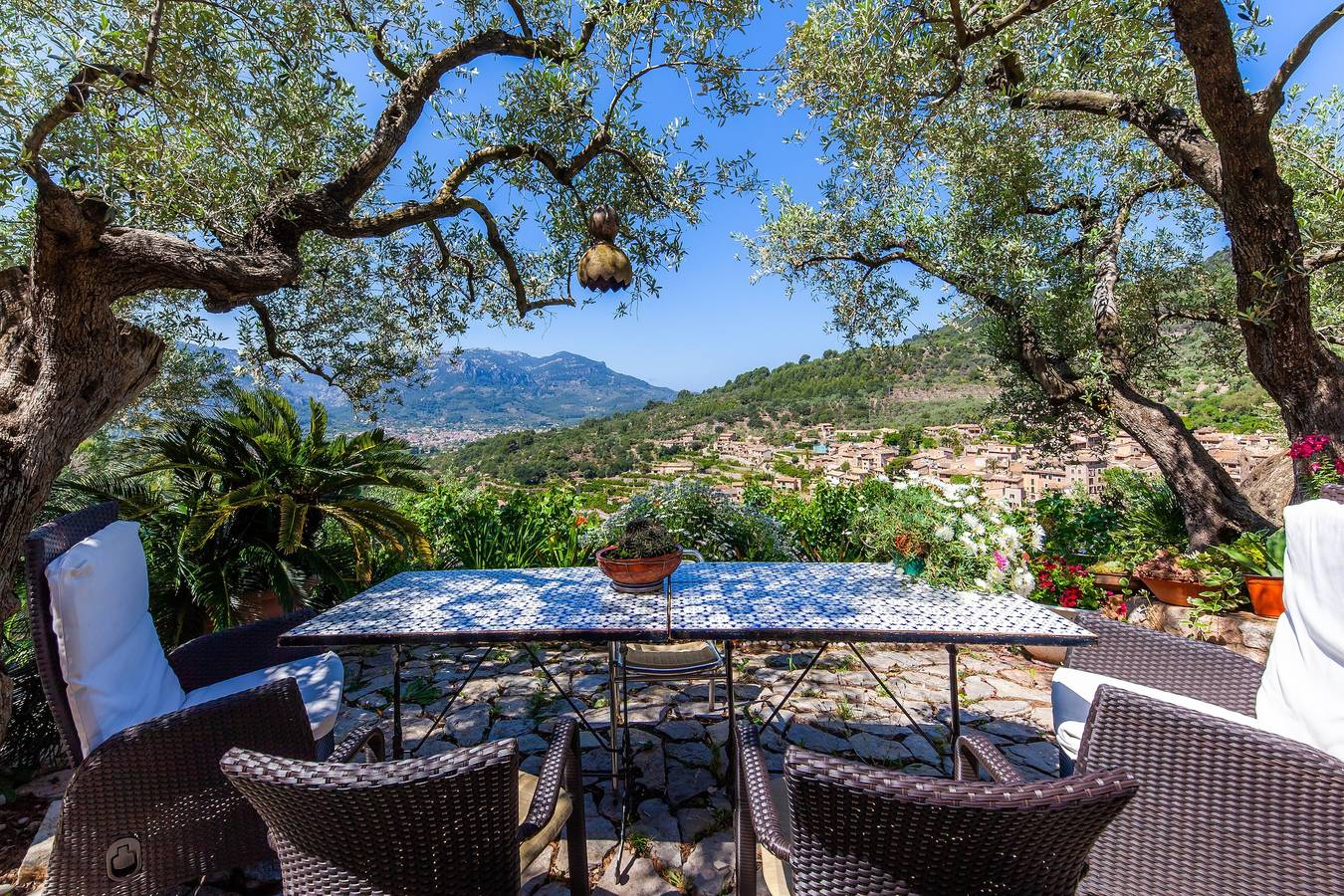 Preciosa Casa Salva en las montañas de Fornalutx para 4 personas in Fornalutx, Mallorca Oeste