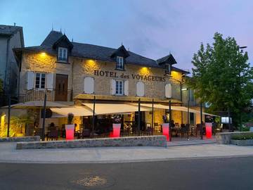 Hôtel pour 4 personnes, avec piscine et terrasse à Le Rouget