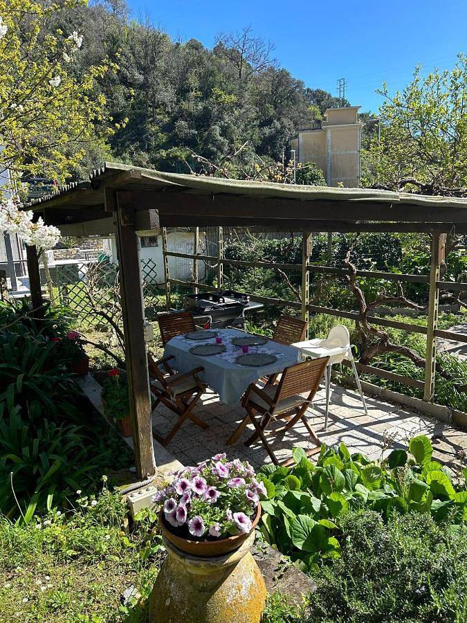 Ferienhaus für 4 Personen, mit Terrasse und Garten in Cavi Di Lavagna