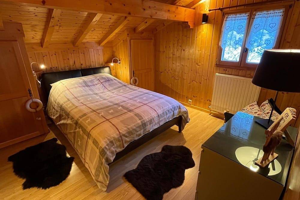 Chalet with open, soothing views, 5 mns from Morzine, ideal for families in La Côte-d'Arbroz, Les Portes du Soleil