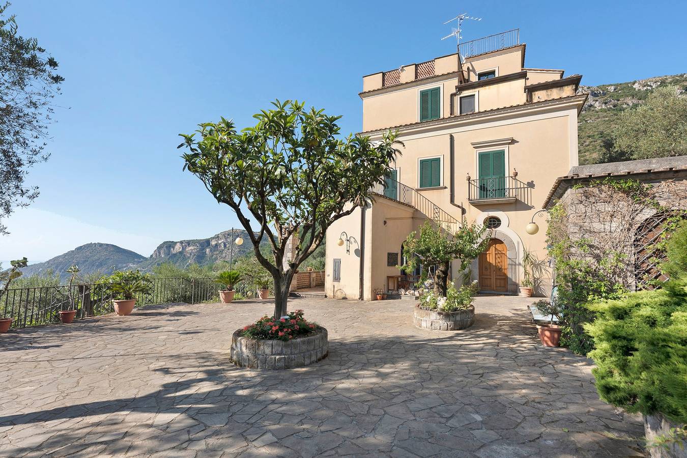 Villa « Rosaldo » avec vue sur la mer, Wi-Fi et climatisation in Piano di Sorrento, Sorrento Coast