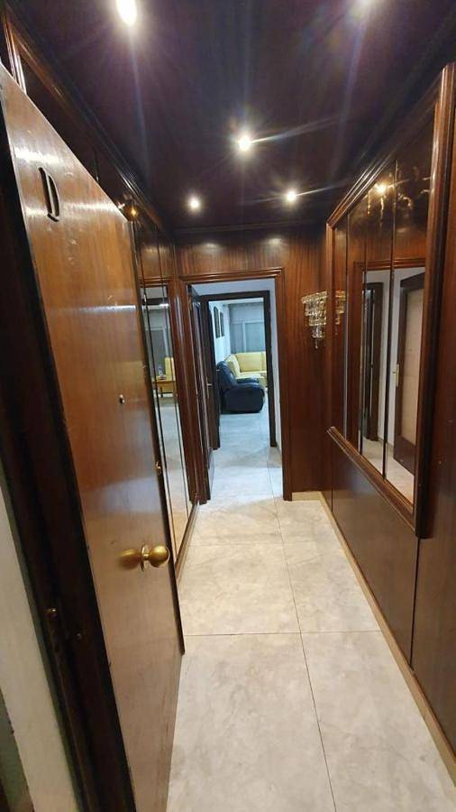 Gîte pour 8 personnes, avec balcon et vue à Terrassa - 2