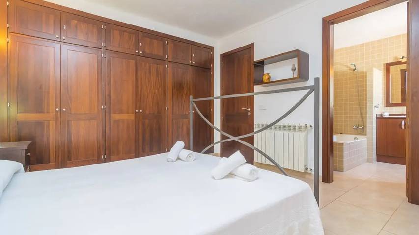Chalet für 9 Personen, mit Garten und Pool in Santanyí - 4