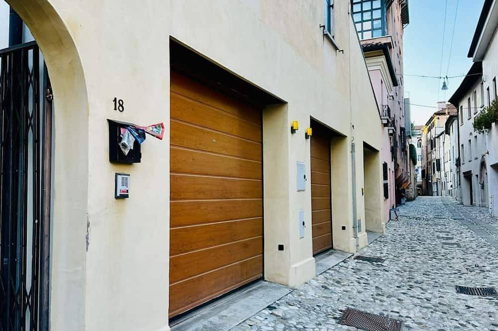 Entire apartment, San Pancrazio Home - Treviso in Treviso, Treviso Province