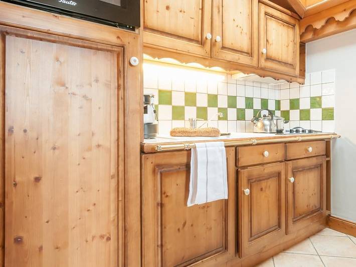 Location de vacances pour 7 personnes, avec balcon et sauna, animaux acceptés dans Office De Tourisme Des Carroz - 2