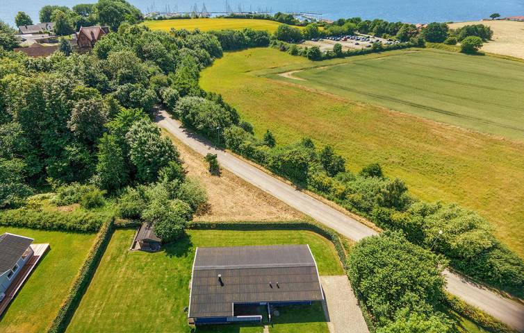 Ferienhaus für 8 Personen, mit Terrasse und Garten