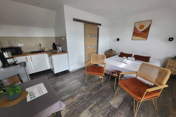 Ganze Wohnung, Studio-Komfort-Ensuite mit Dusche-Meerblick-balcon in Ambleteuse, Boulogne-sur-Mer und Umgebung