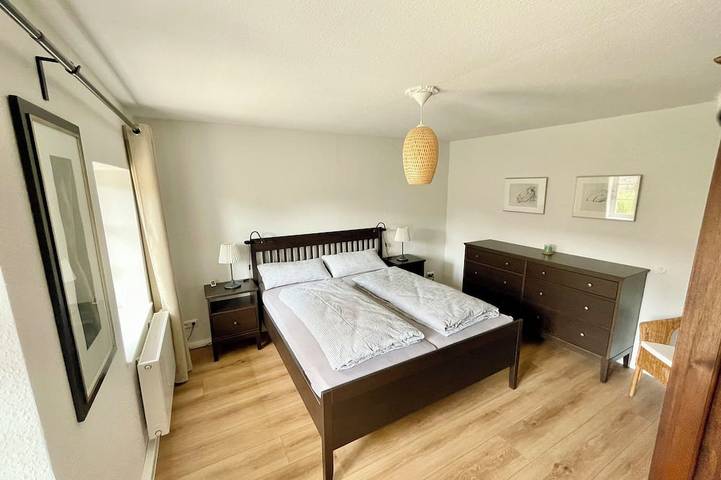 Ferienwohnung für 4 Personen, mit Terrasse und Garten in Quern - 2