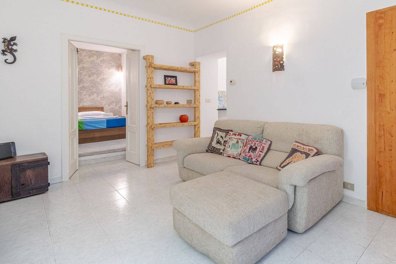 Apartamento inteiro, Genoa Getaway! Mm Principe Roomy Flat x4 in Génova (Cidade), Génova