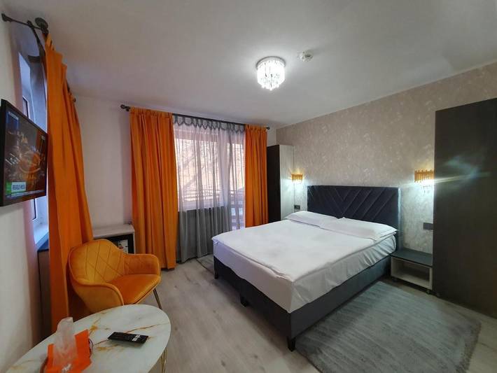 Hôtel pour 2 personnes, avec jardin et terrasse à Sinaia - 4