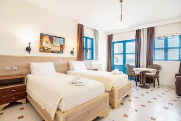 Holiday Home for 2 People in Tilos, South Aegean region, Photo 3