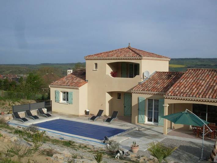 Chambre d’hôte pour 2 personnes, avec piscine et jardin, animaux acceptés