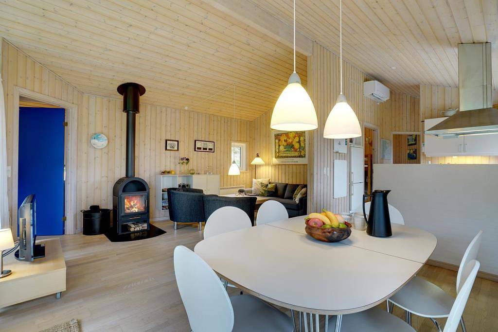 Hübsches gepflegtes Haus auf fantastischem Grundstück in Henne, Varde