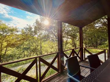 Maison de campagne pour 4 personnes, avec piscine ainsi que terrasse et jardin à La Chapelle-Aubareil