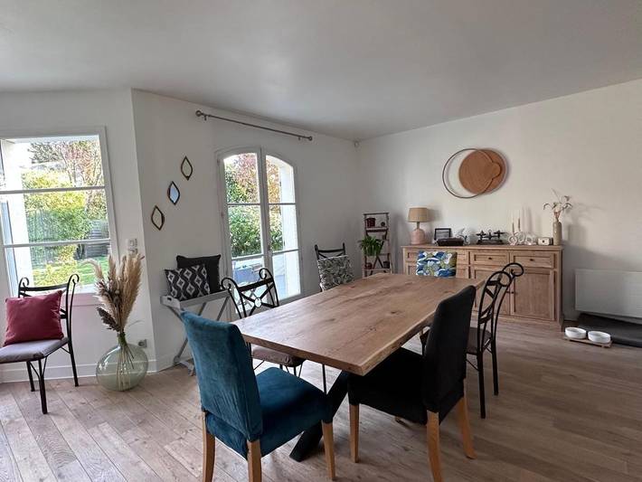 Alojamiento y desayuno para 2 personas, con jardín además de terraza y vistas - 1