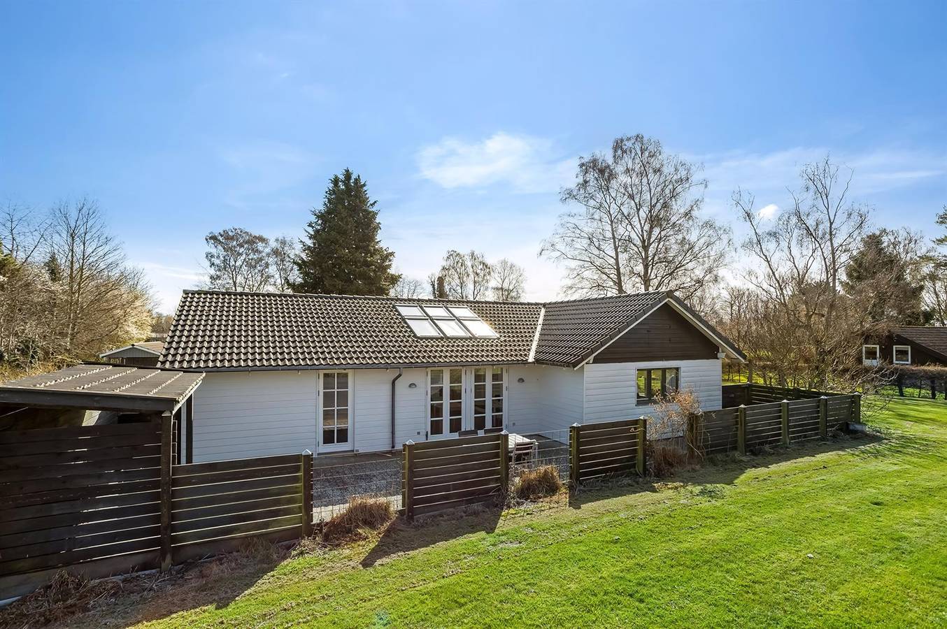 Home in Stege with Wifi in Råbylille Strand, Zweedse Oostzee