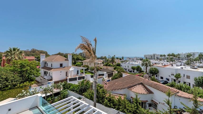 Casa rural para 8 personas, con piscina y jardín en San Pedro Alcántara - 4