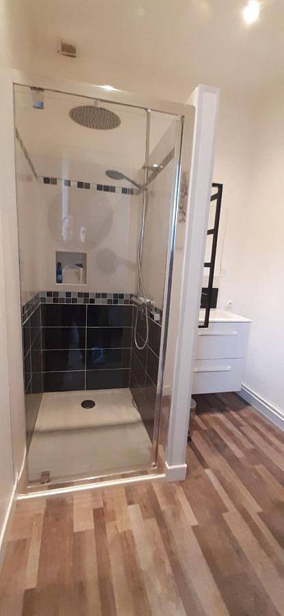 Double Room in Conlie, Sarthe