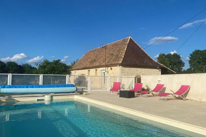 Gîte pour 9 personnes, avec jardin - 1