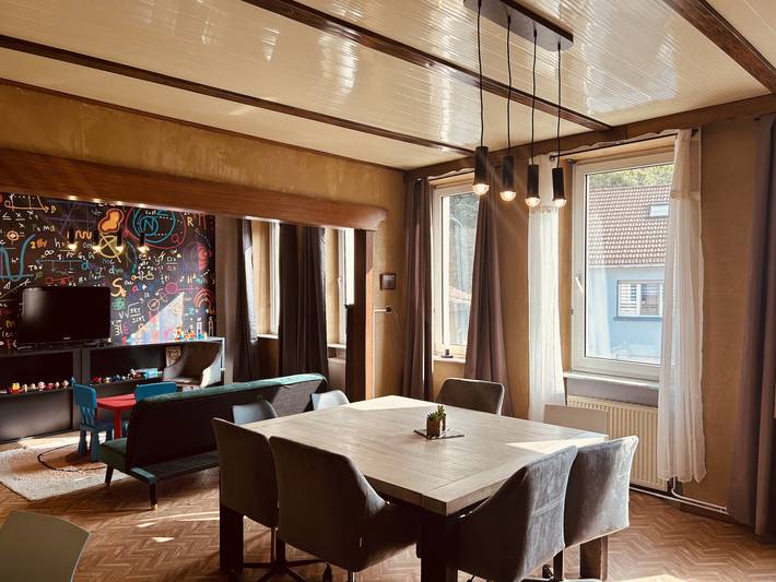Appartement entier, Hh5c/8p Ecole in Hombourg-Haut, Région de Forbach