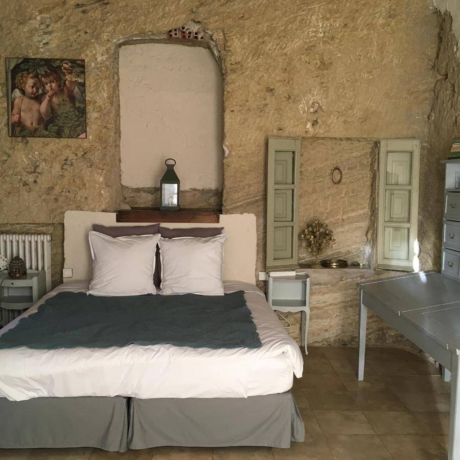 Double Room with Terrace in Vaugines, Parc naturel régional du Luberon