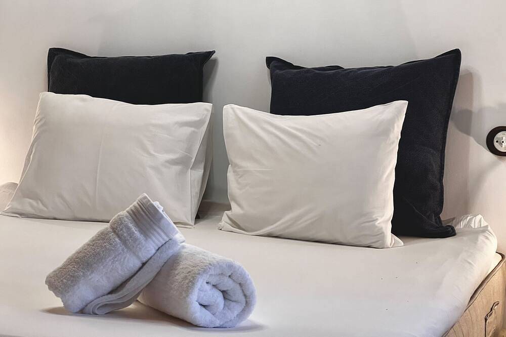 Majordoms Riera 5, La Garrotxa in Montagut y Oix, Garrotxa