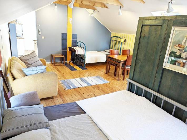 Ferienwohnung für 6 Personen, mit Ausblick und Terrasse sowie Sauna und Garten - 1