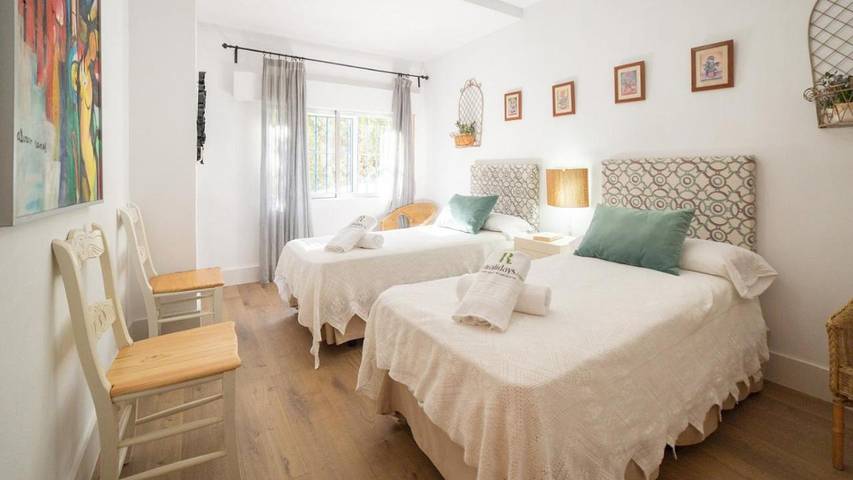 Casa rural para 21 personas, con Terraza además de Jardín y Piscina en Moguer - 4