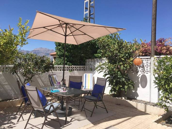 Vakantieappartement voor 4 personen, with zwembad and uitzicht as well as tuin - 1