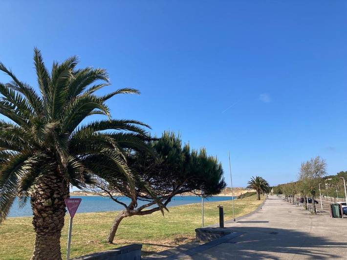 Casa de vacaciones para 4 personas, con terraza además de vistas y piscina - 1