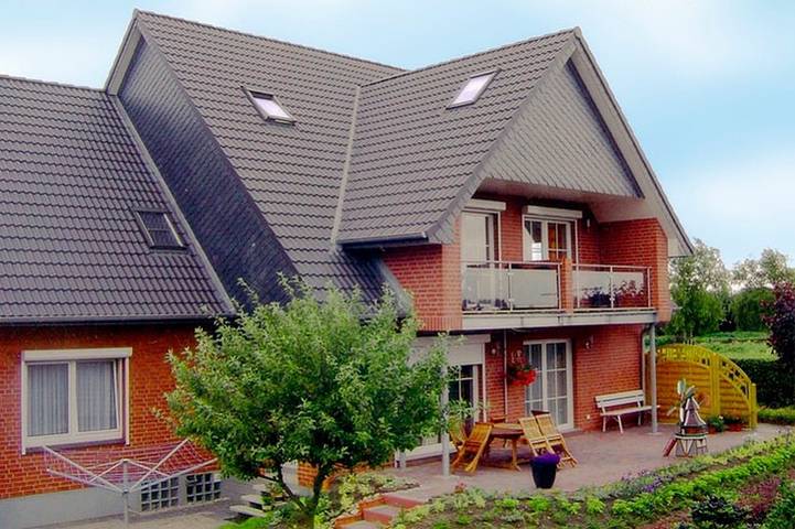 Ferienwohnung für 4 Personen, mit Balkon und Seeblick in Dahme