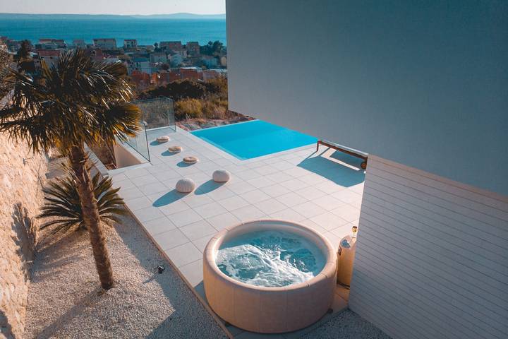 Chalet para 8 personas con piscina in Grljevac (Podstrana), Podstrana