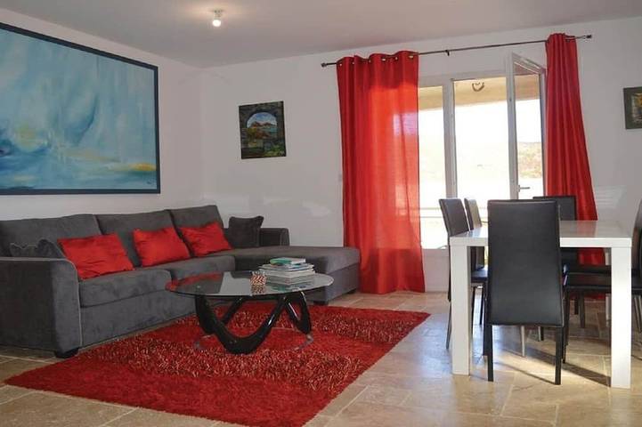 Villa for 6 people, with garden - 1