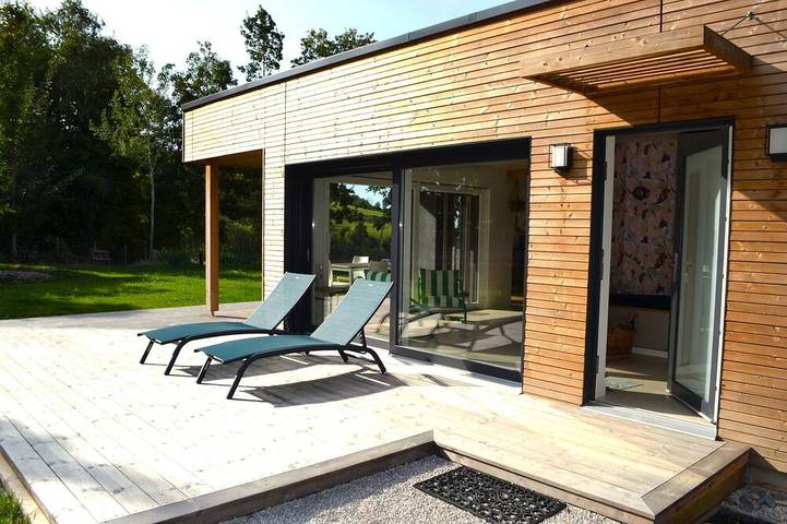 Location de vacances pour 5 personnes, avec terrasse et jardin dans Longroy