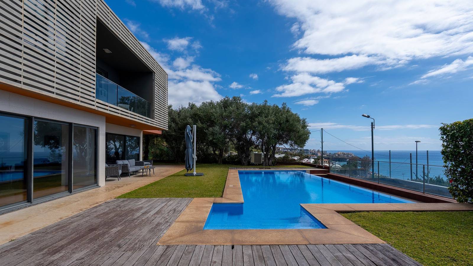 Ferienhaus für 8 Personen mit Terrasse in São Martinho, Madeira