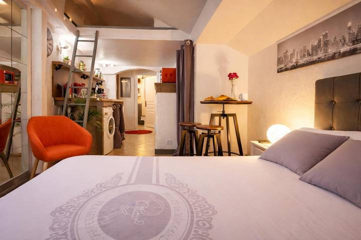 Gîte pour 3 personnes, avec vue à Albertville - 2